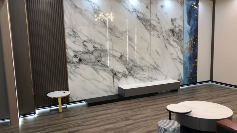 目前市场上常见的厂房车间照明光源主要有以下几种：